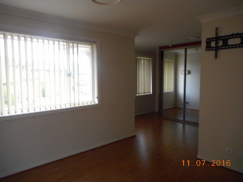 5 Figtree Place, Casula NSW 2170