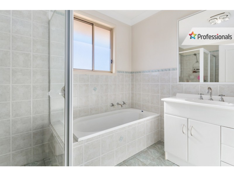 6/16-18 Carnation Avenue, Casula NSW 2170