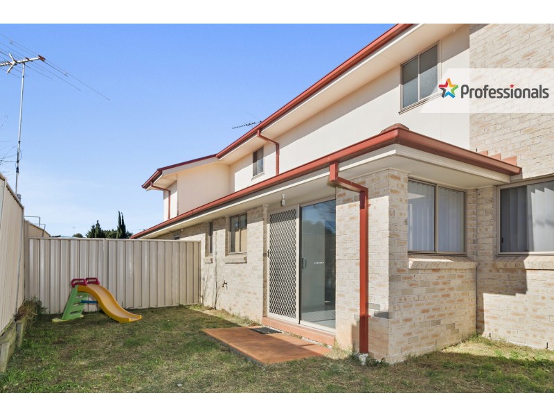6/16-18 Carnation Avenue, Casula NSW 2170