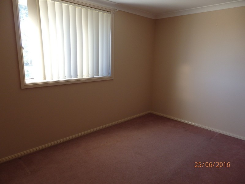 27B Mullenderree Street, Prestons NSW 2170