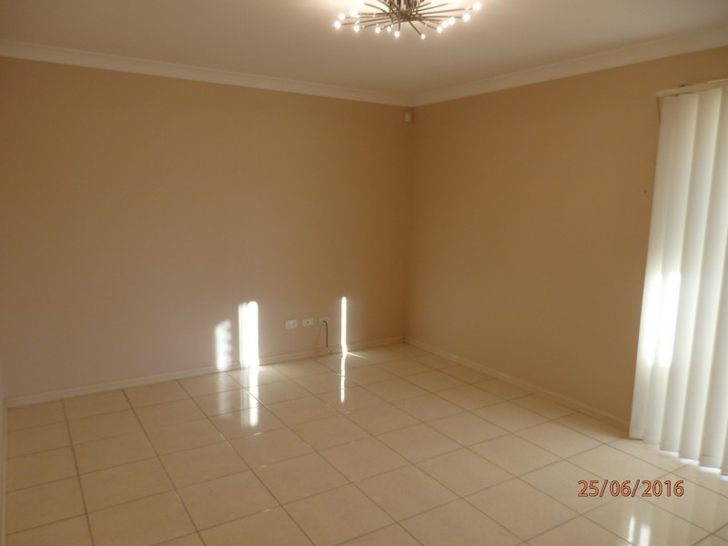 27B Mullenderree Street, Prestons NSW 2170