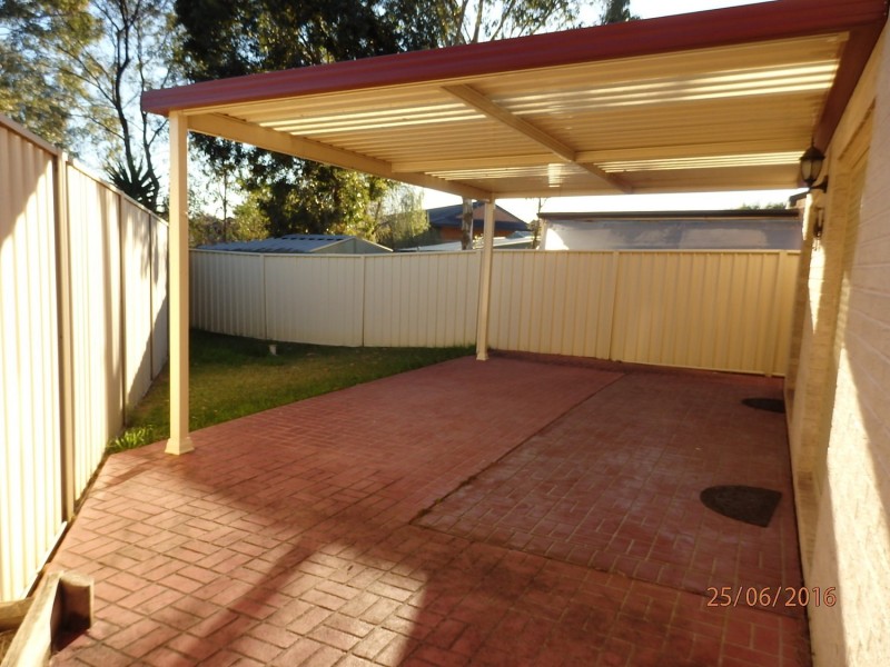 27B Mullenderree Street, Prestons NSW 2170