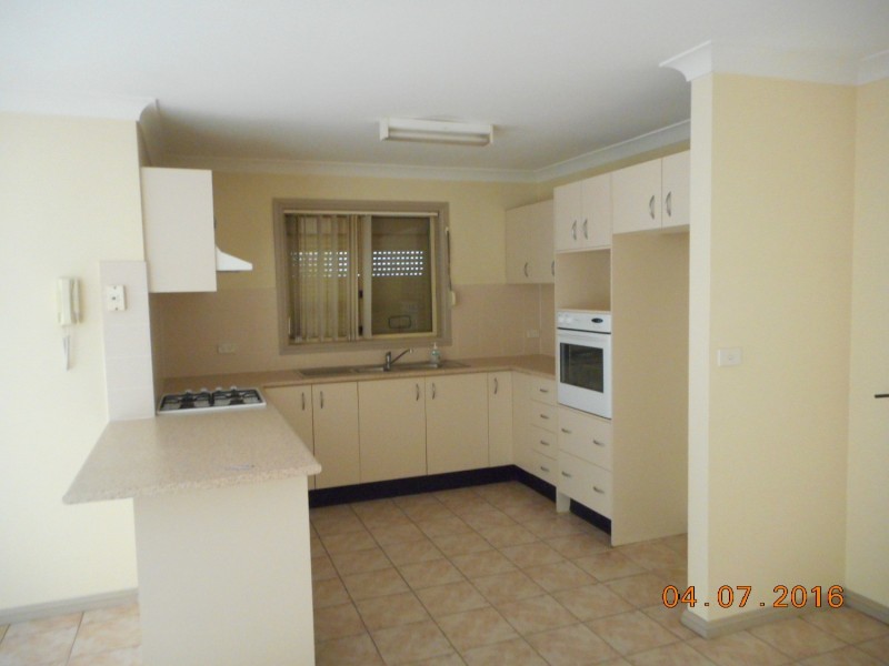 20A Kitson Way, Casula NSW 2170