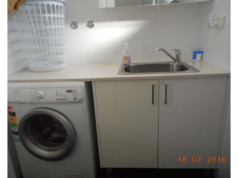 8A Lady Penhryn Close, Lurnea NSW 2170