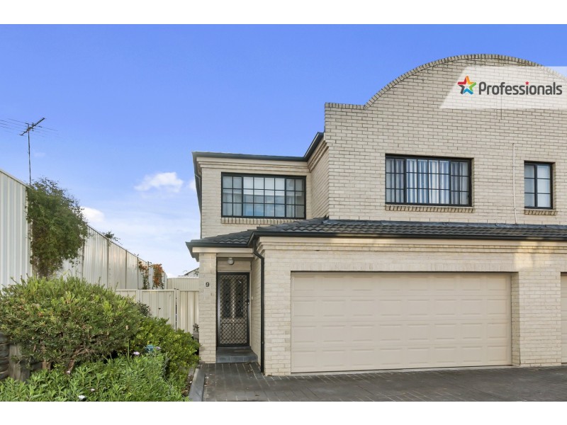 9/46-52 Wattle Road, Casula NSW 2170