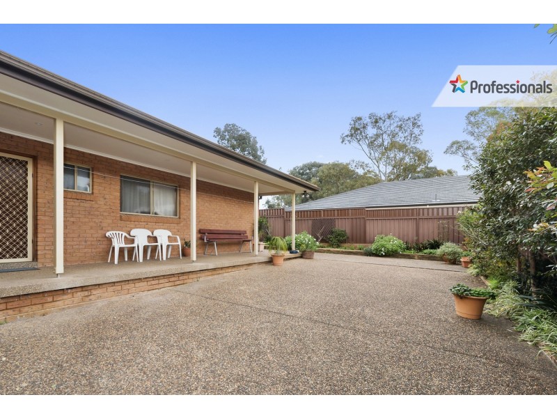 95 Ingham Drive, Casula NSW 2170