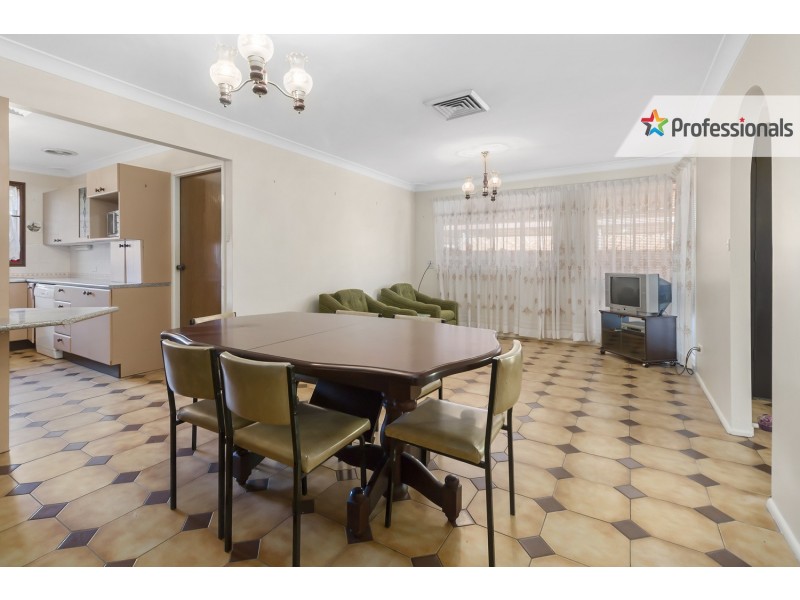 21 Tallowwood Avenue, Casula NSW 2170