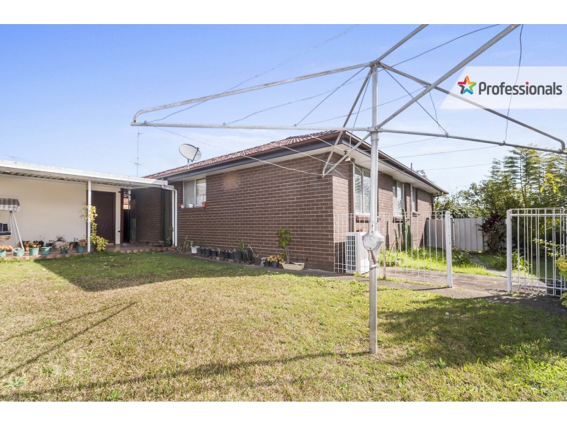 21 Tallowwood Avenue, Casula NSW 2170
