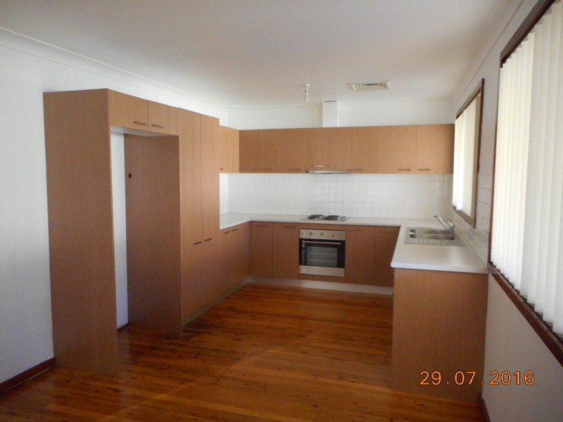 42 Graham Avenue, Casula NSW 2170