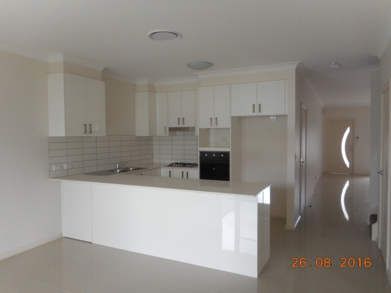 4/32 Northampton Road, Glenfield NSW 2167