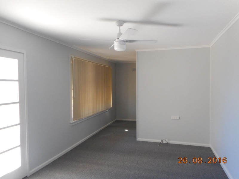 12 Fitzpatrick Crescent, Casula NSW 2170