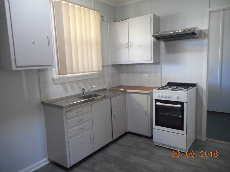 12 Fitzpatrick Crescent, Casula NSW 2170