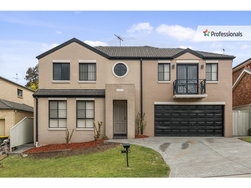 17 Kitson Way, Casula NSW 2170