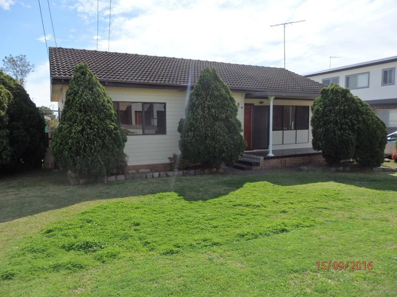 65 Gill Avenue, Liverpool NSW 2170