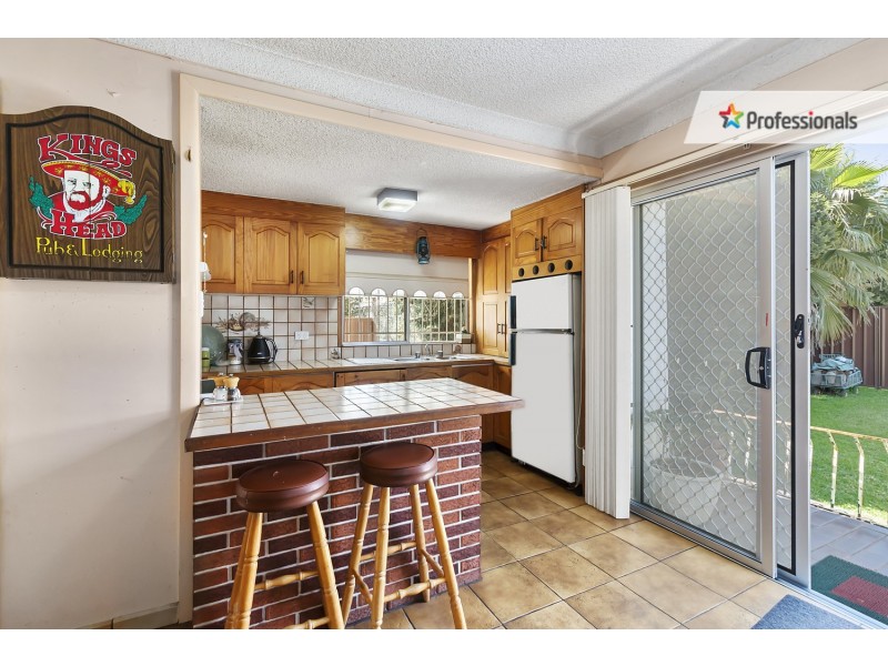 21 Waratah Avenue, Casula NSW 2170