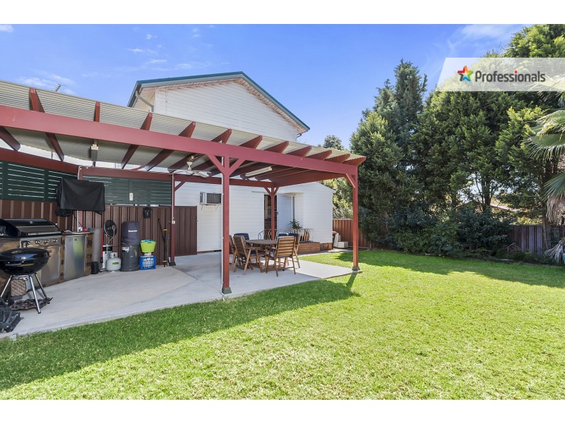 21 Waratah Avenue, Casula NSW 2170