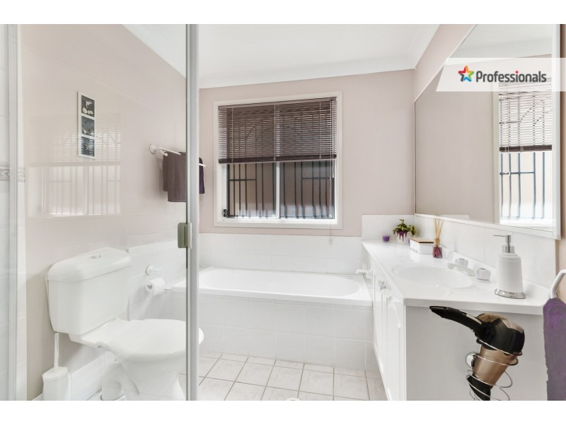 80 Pine Road, Casula NSW 2170