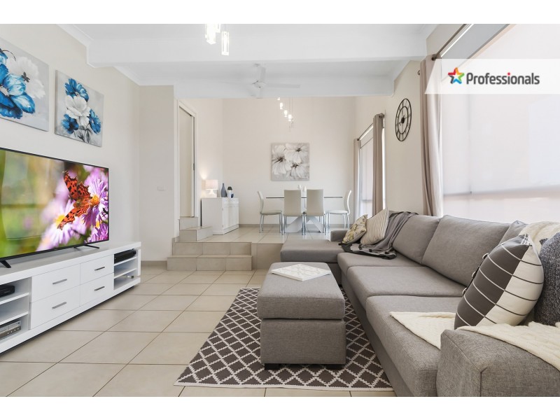 72 Jacaranda Crescent, Casula NSW 2170