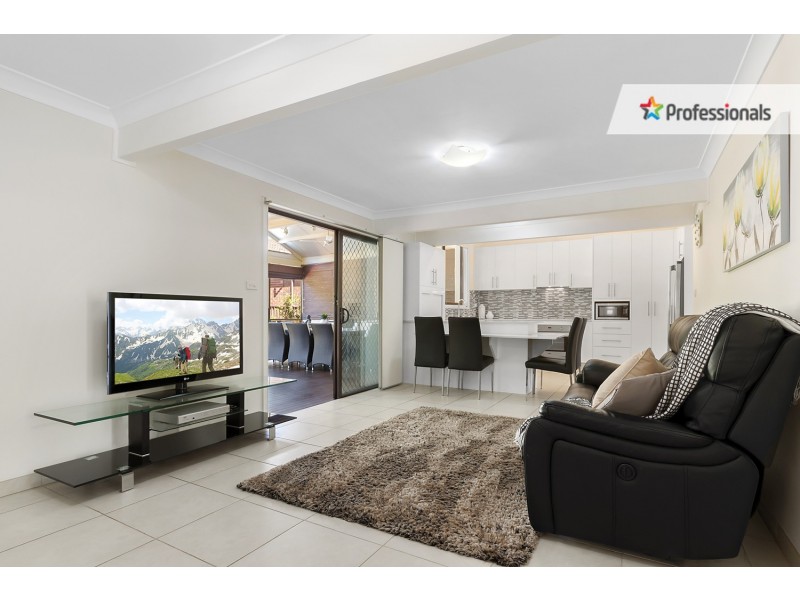 72 Jacaranda Crescent, Casula NSW 2170