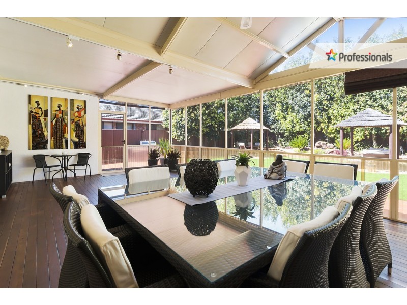 72 Jacaranda Crescent, Casula NSW 2170