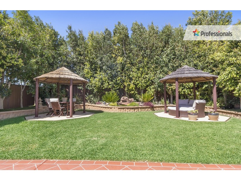 72 Jacaranda Crescent, Casula NSW 2170