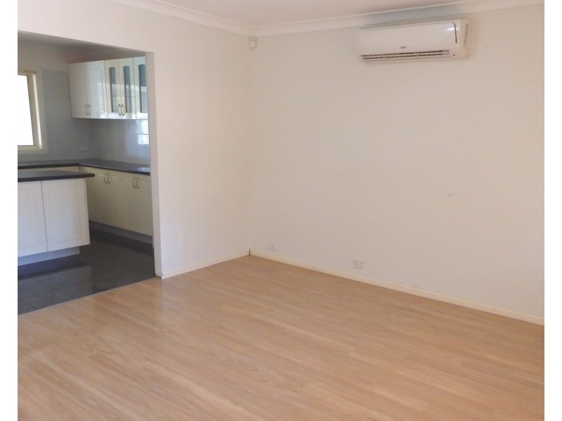 152 Hill Road, Lurnea NSW 2170