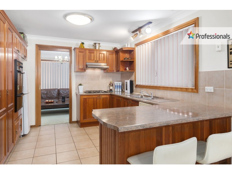 32 Kitson Way, Casula NSW 2170