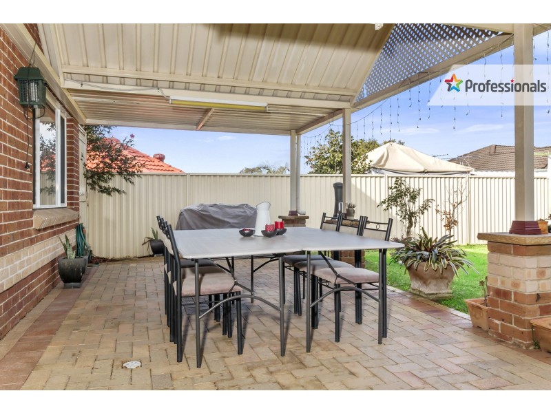 32 Kitson Way, Casula NSW 2170