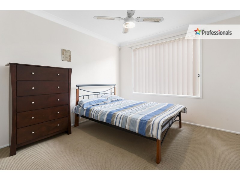 13 Erin Place, Casula NSW 2170