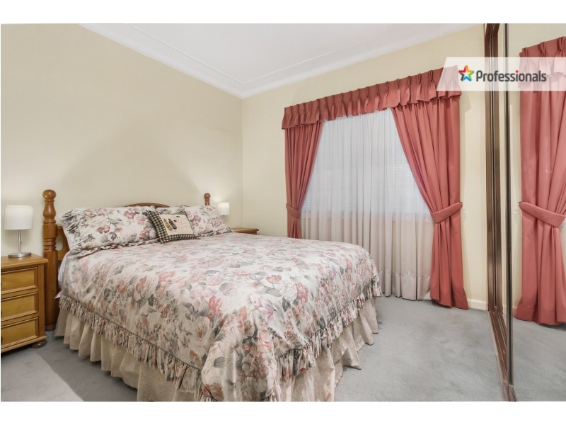 27 Marsh Parade, Casula NSW 2170