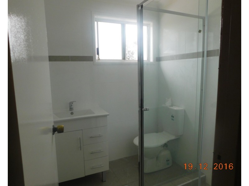 211 Graham Avenue, Lurnea NSW 2170