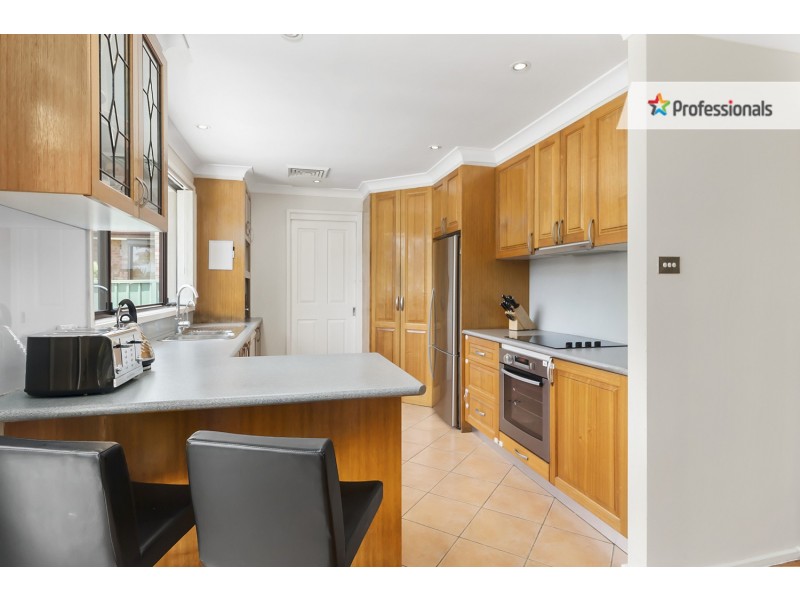 29 Grevillea Crescent, Casula NSW 2170