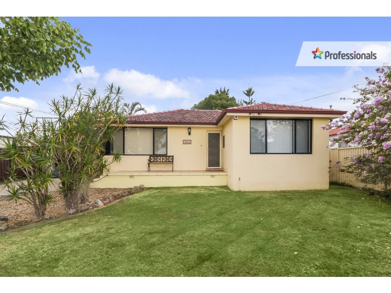 2A Blackwood Avenue, Casula NSW 2170