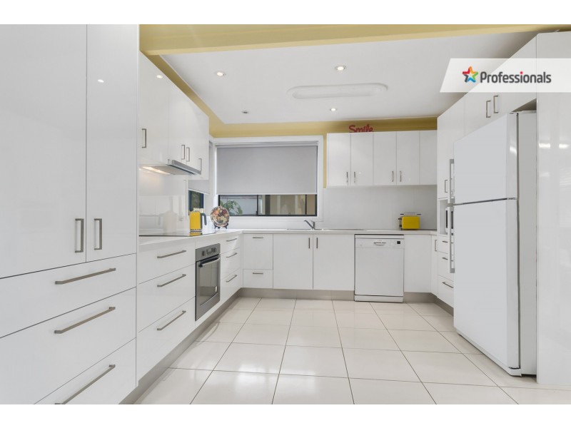 2A Blackwood Avenue, Casula NSW 2170