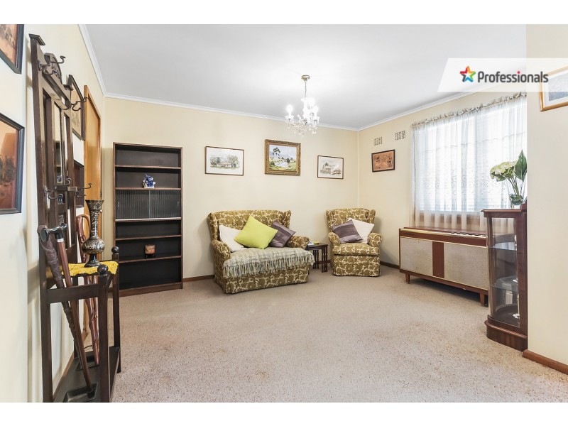 1 Kathleen Avenue, Lurnea NSW 2170