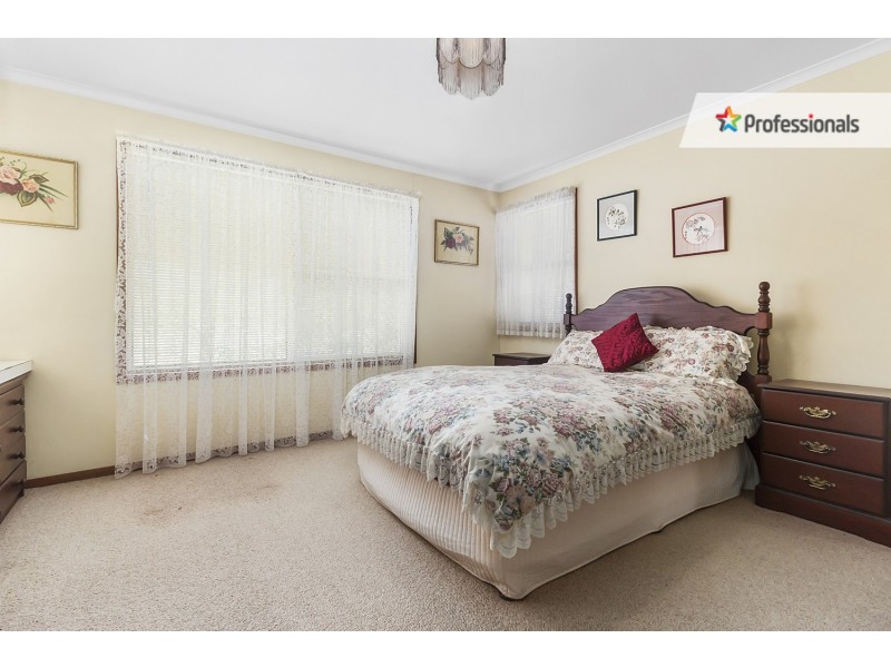 1 Kathleen Avenue, Lurnea NSW 2170