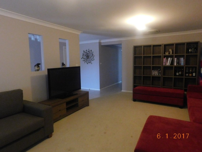 3 Laurieton Road, Carnes Hill NSW 2171