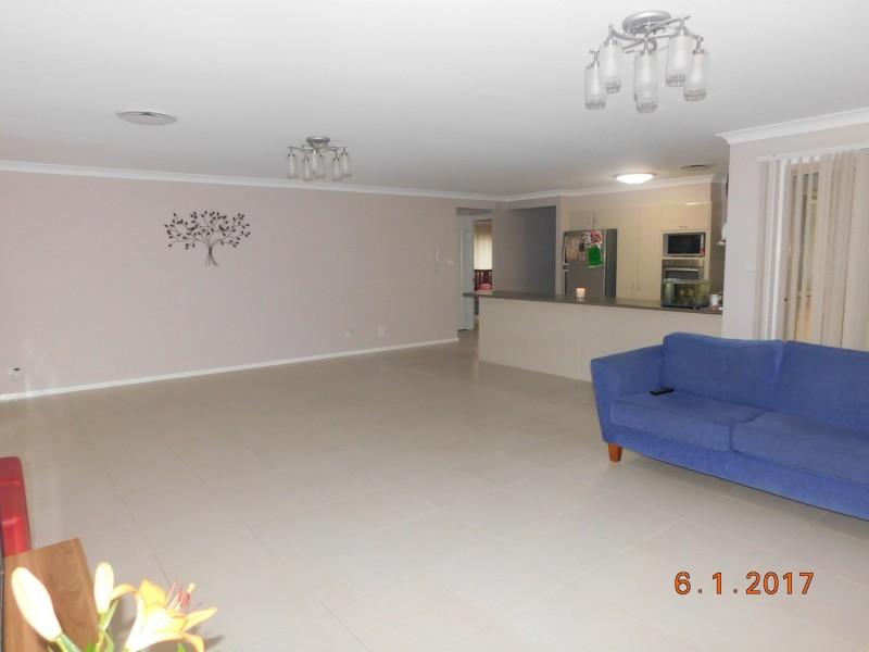 3 Laurieton Road, Carnes Hill NSW 2171