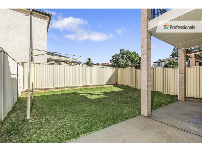 18 C Kitson Way, Casula NSW 2170