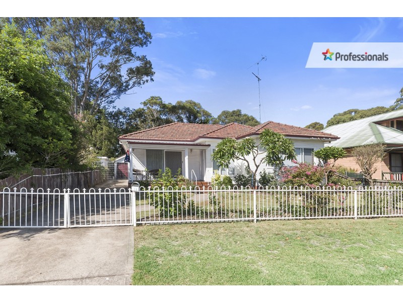 18 Casula Road, Casula NSW 2170