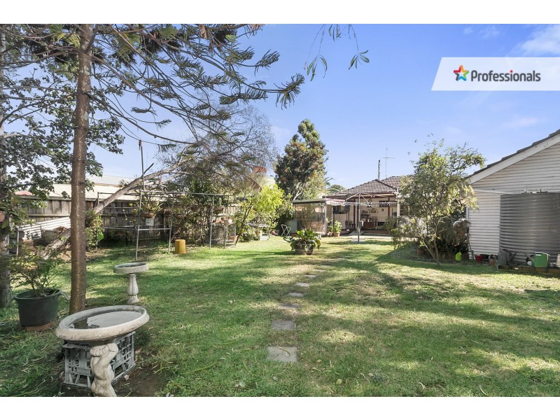 18 Casula Road, Casula NSW 2170
