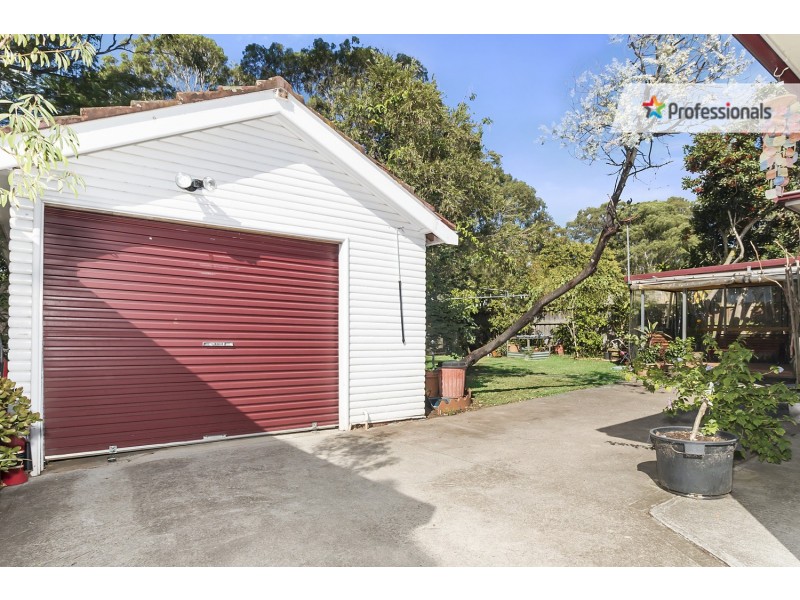 18 Casula Road, Casula NSW 2170