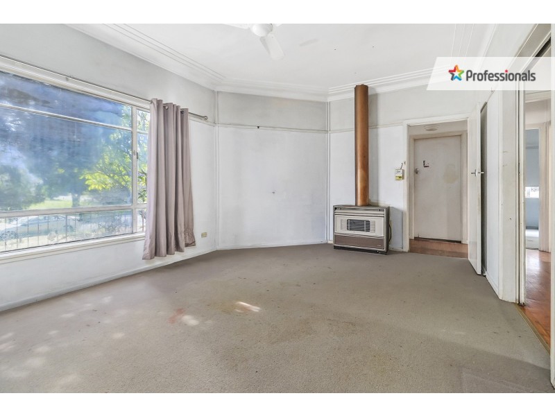 48 Fitzpatrick Crescent, Casula NSW 2170