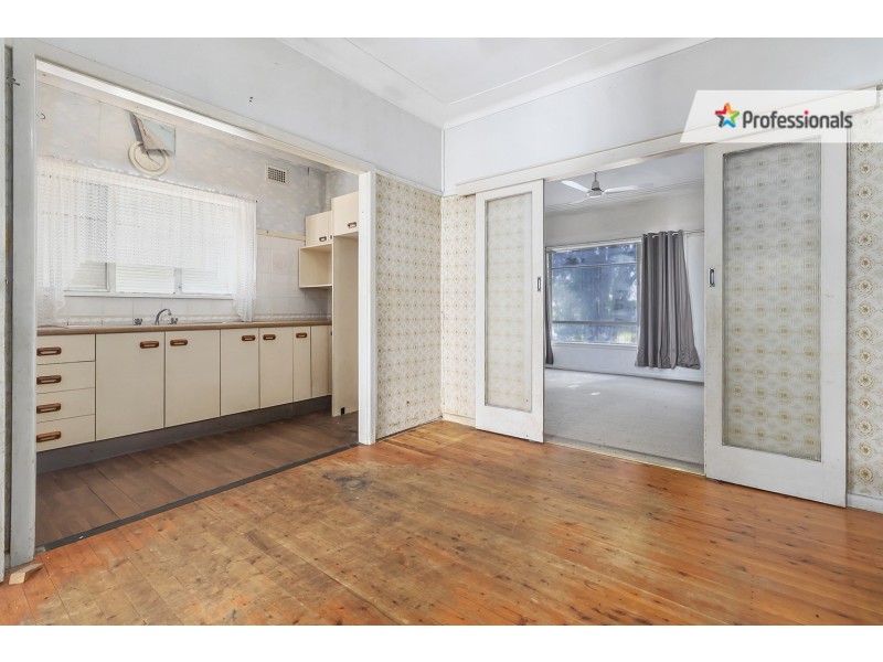 48 Fitzpatrick Crescent, Casula NSW 2170