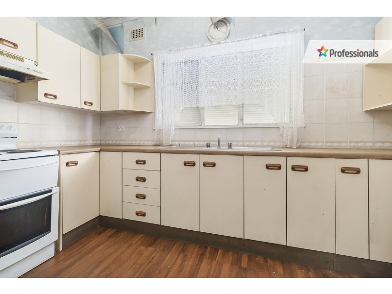 48 Fitzpatrick Crescent, Casula NSW 2170