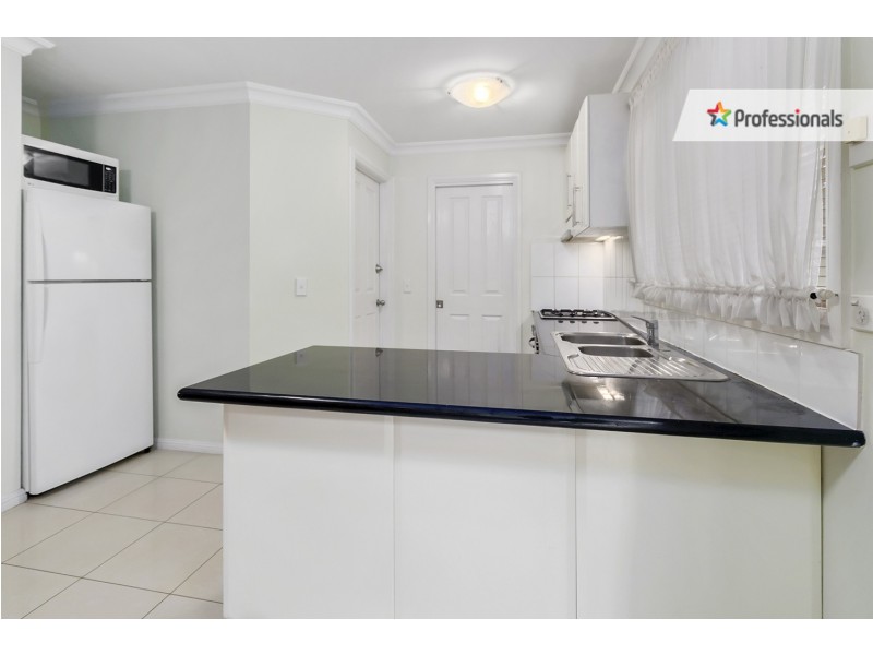 4/92 Kendall Drive, Casula NSW 2170