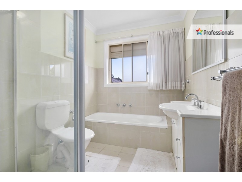 4/92 Kendall Drive, Casula NSW 2170