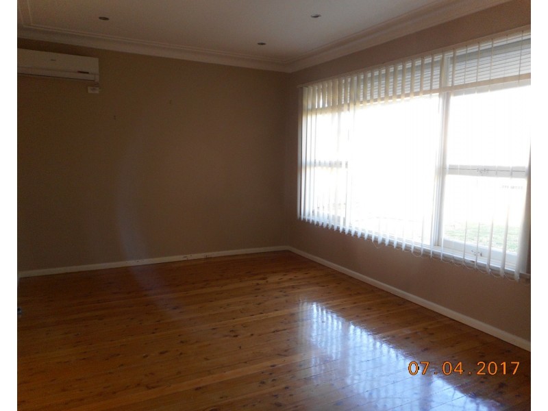 78 Webster Road, Lurnea NSW 2170