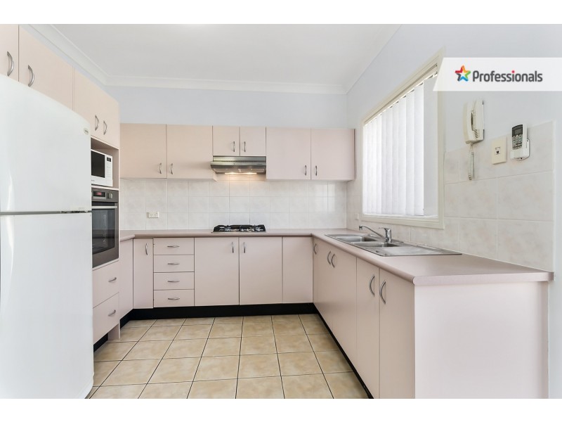 18C Kitson Way, Casula NSW 2170