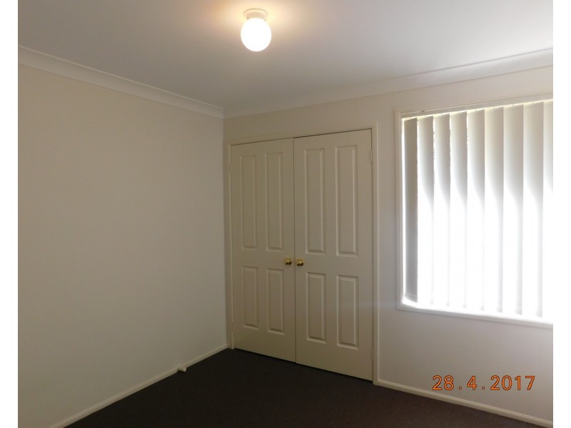 8/12 Pine Road, Casula NSW 2170